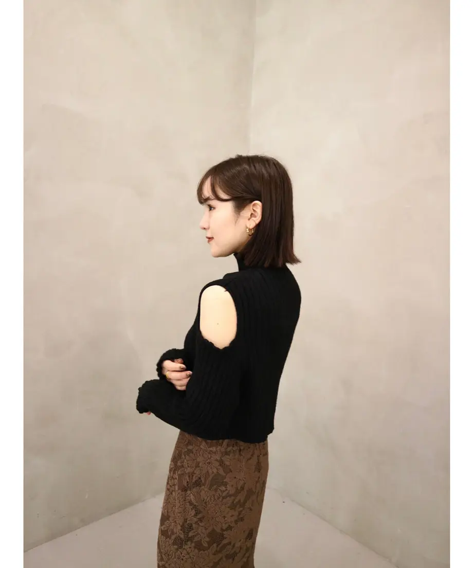 61b5f5269270a72fb38c25b3