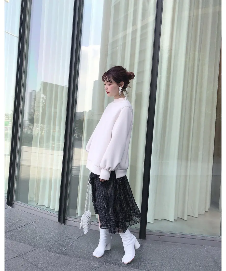 5db7f4cb9658034e29c780cc