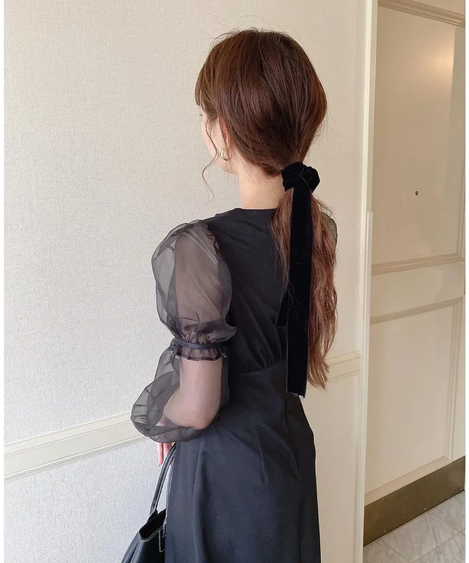 5f298a09d3f16758abfb3fad