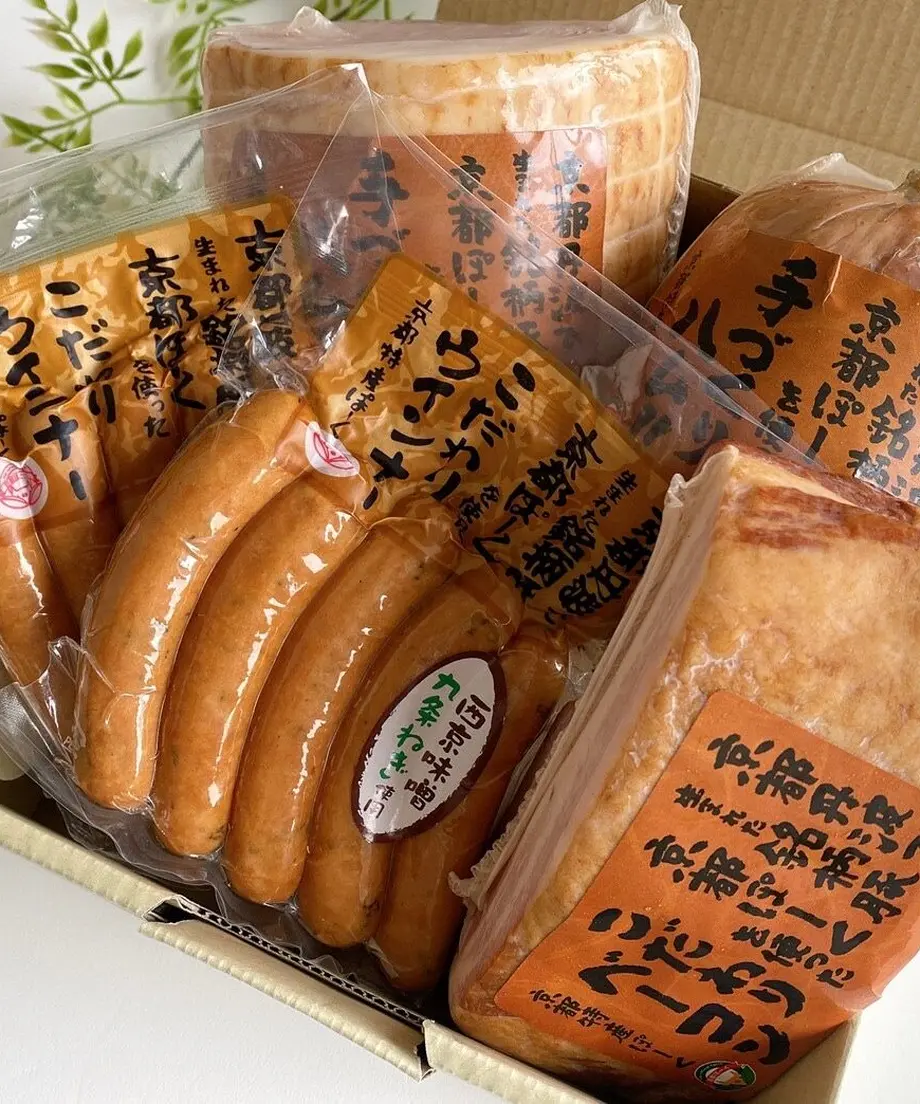 60c952c546e30e3399c2aa80