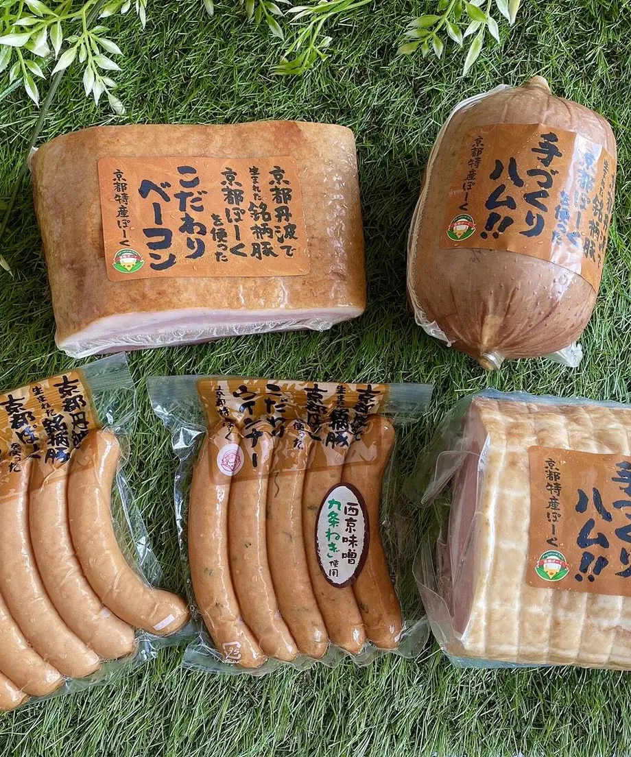 60c952c546e30e3399c2aa80