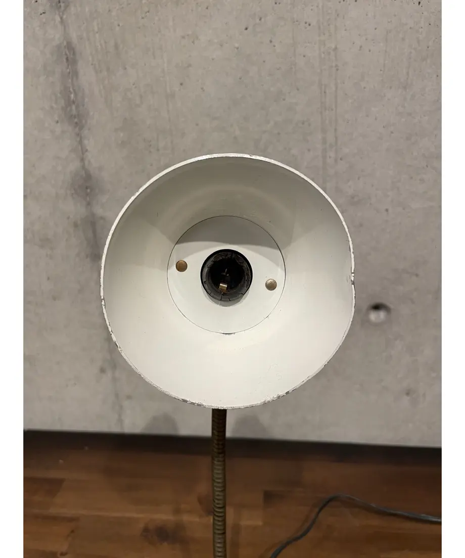 60f6fa7303e5944445e7c47c