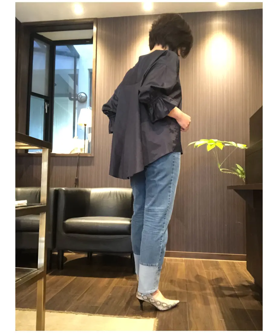 6045c6a2aaf04335a1e0f9b1