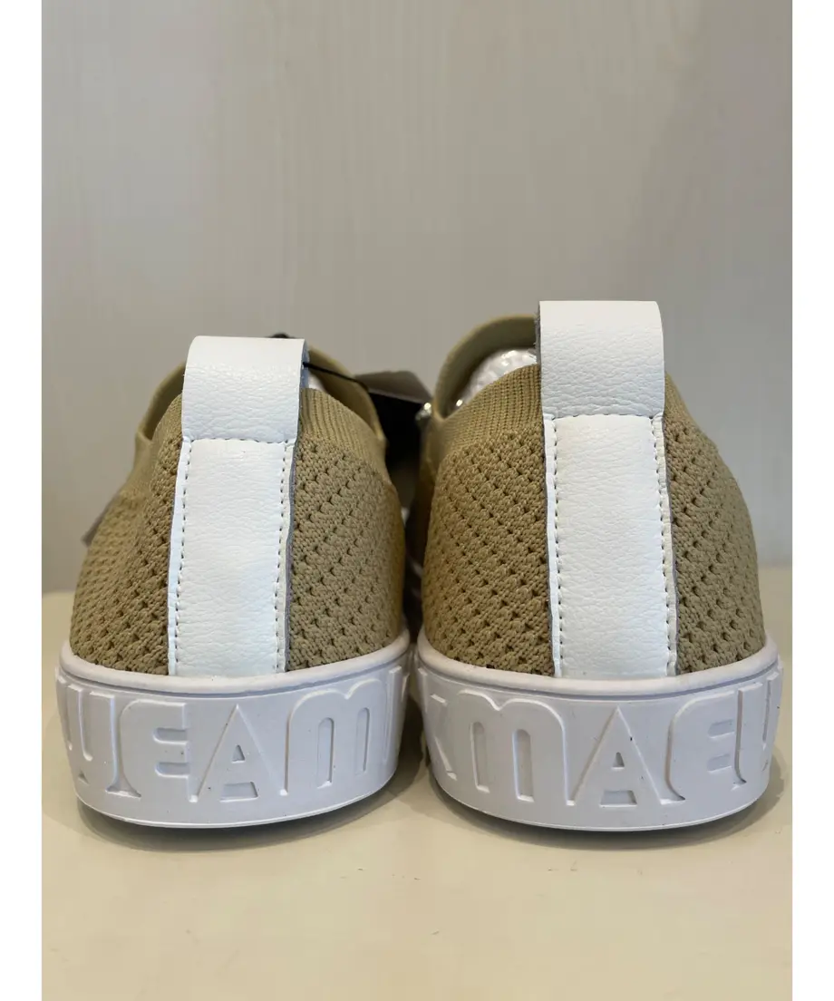 6250ea42719e8e1de9b83b39