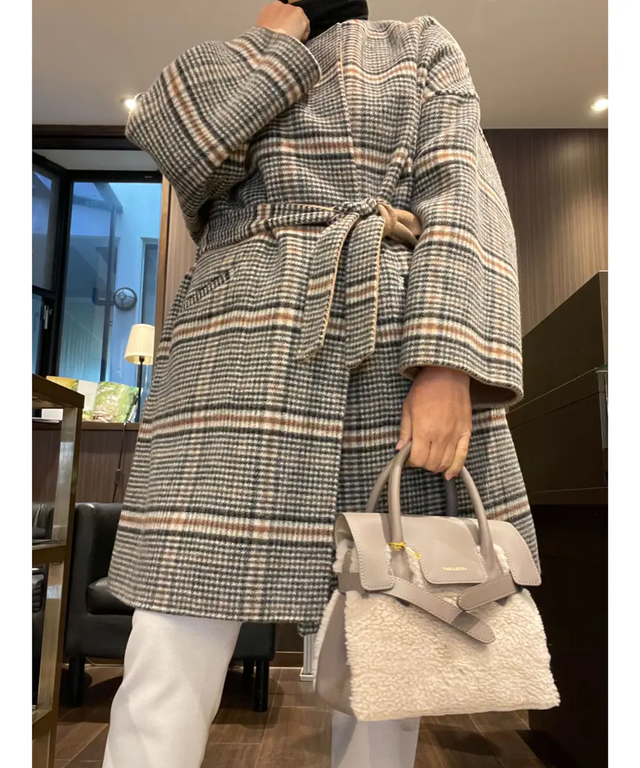 635789634aed190cf2229e81