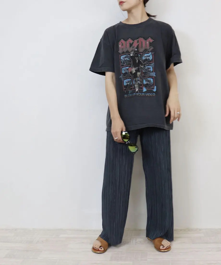 60810b5e047a9d41b5a36a21