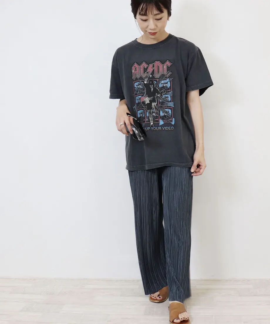 60810b5e047a9d41b5a36a21
