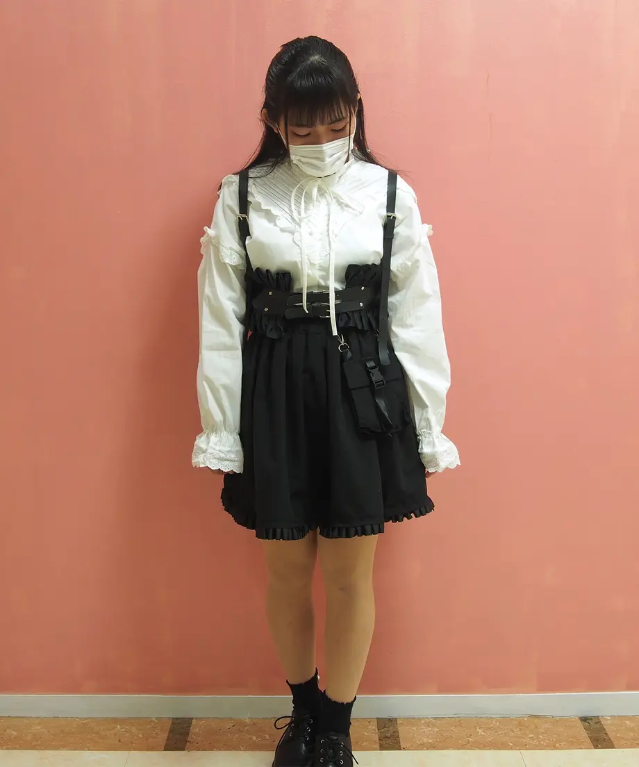 5fb282bf72eb466f2e3114ef