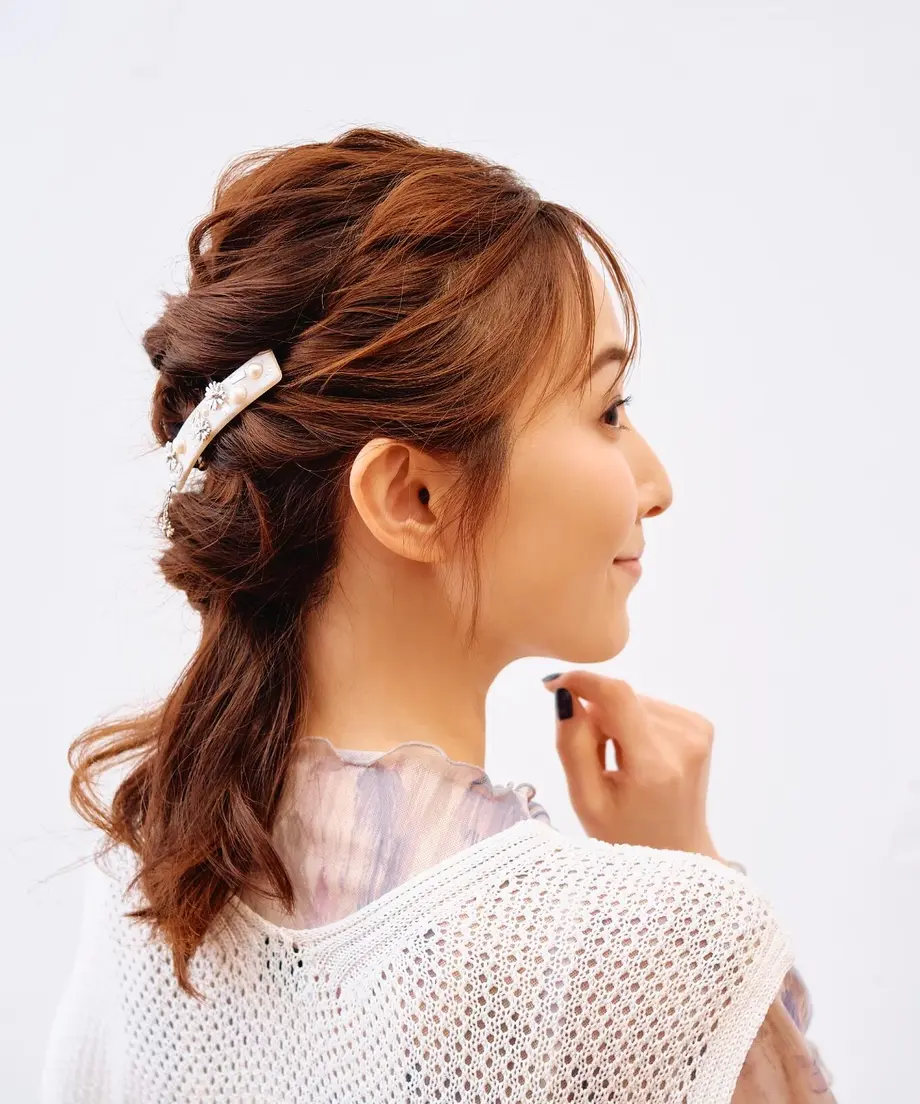 60890a10c9827a6883e1c027