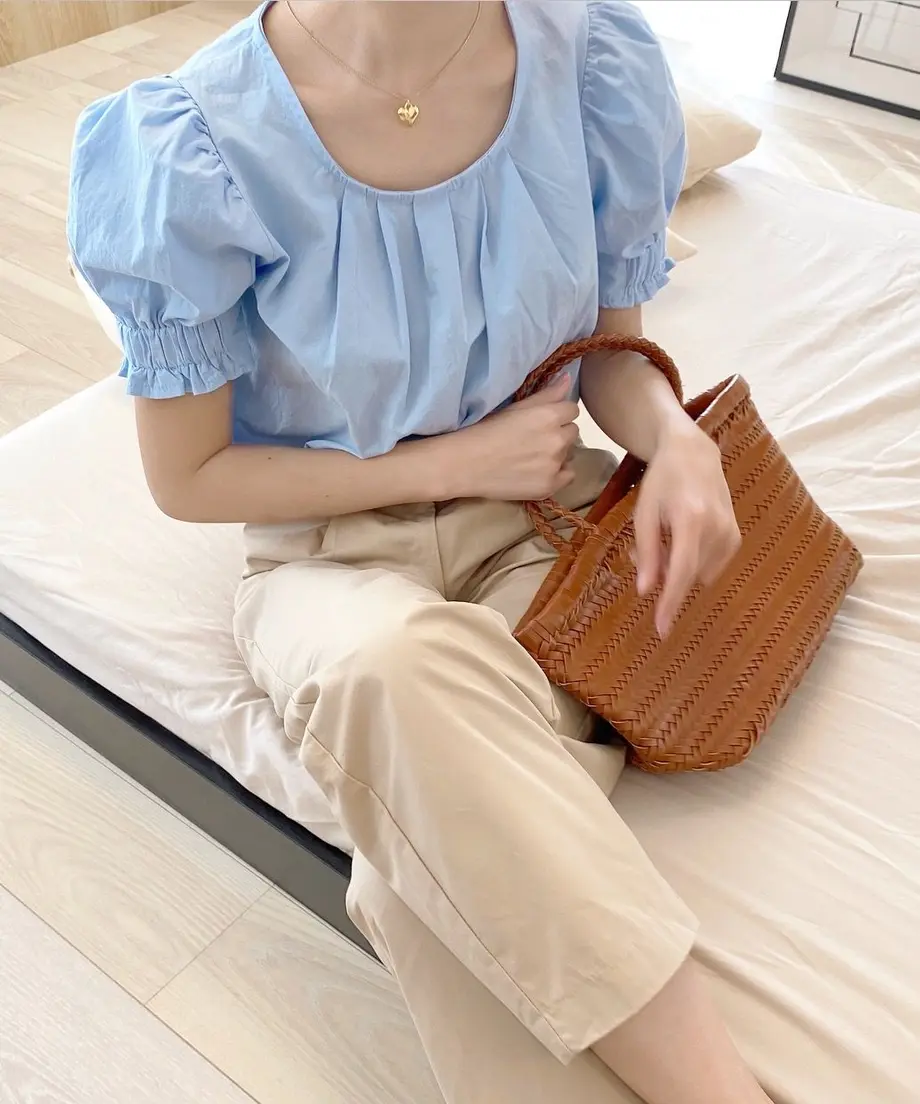 5eb156a255fa0320f53e2d57