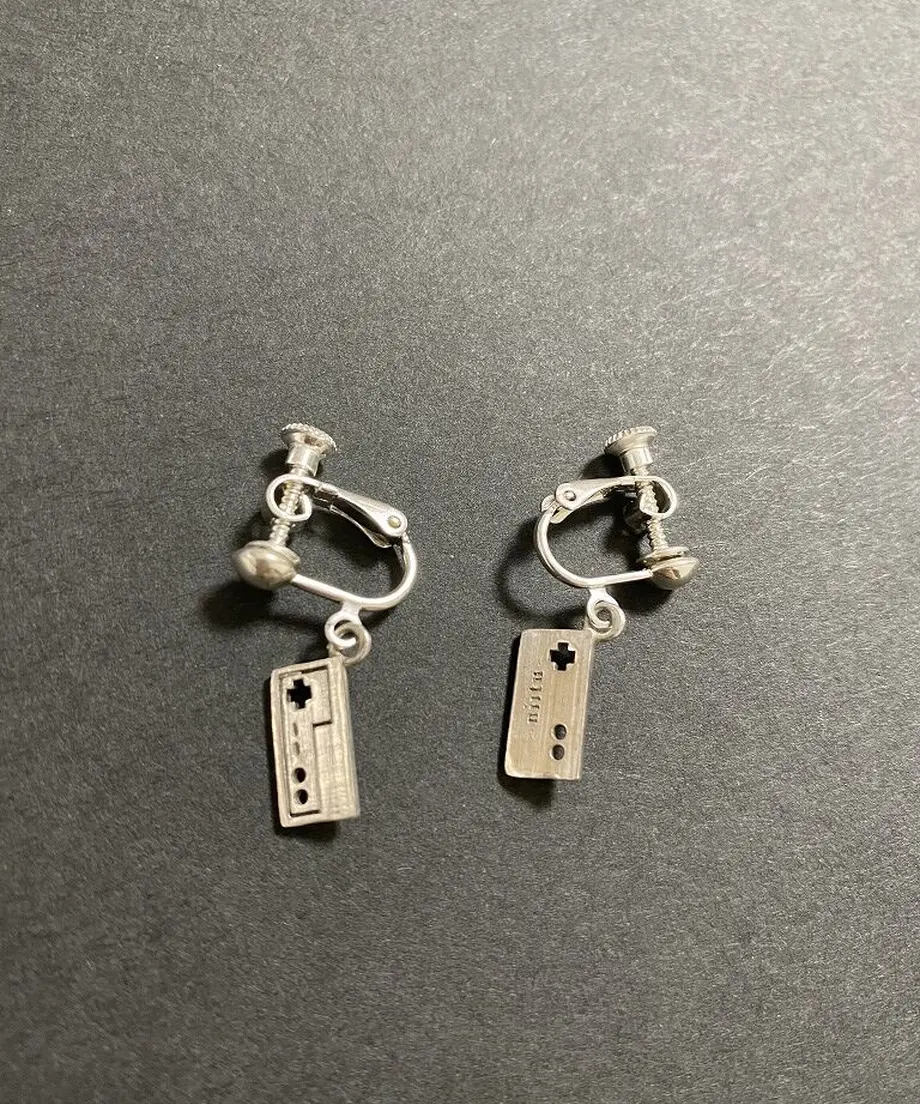 6051ba609b47bf570cae100b