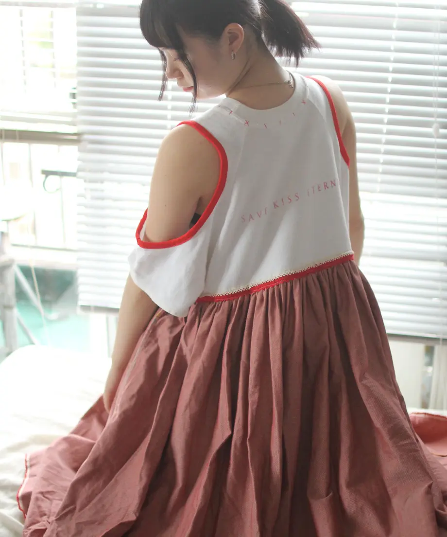 5f253b09223ead6bd8e37ea5