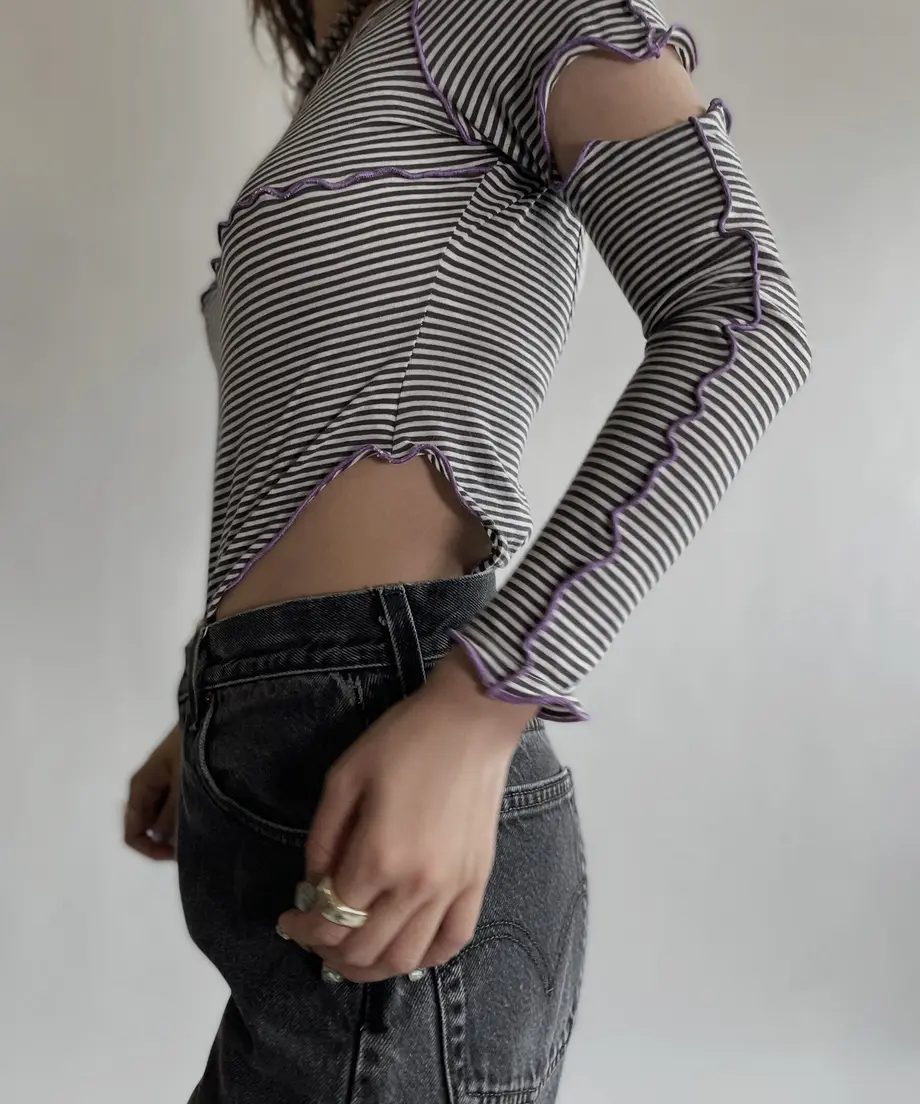 6281d0c5f3de5c660b49f7ab