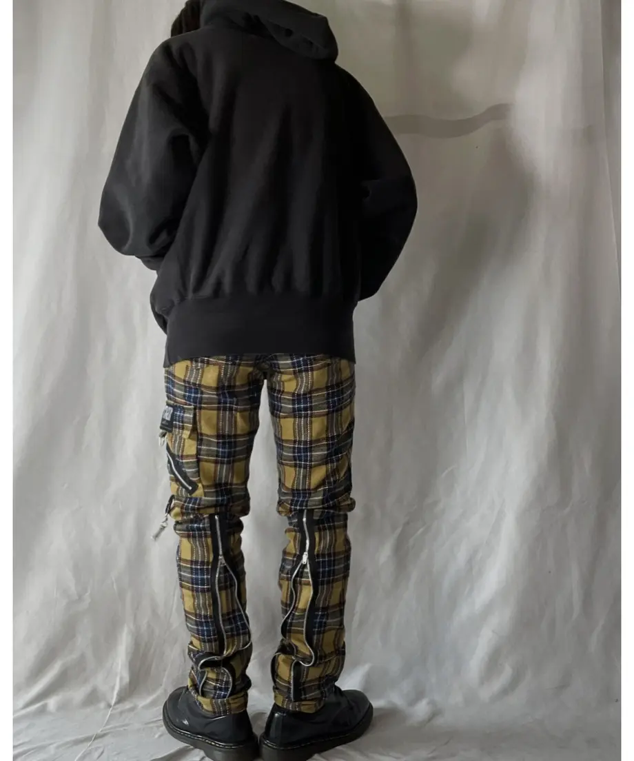 6193807654ddd840ef142c63