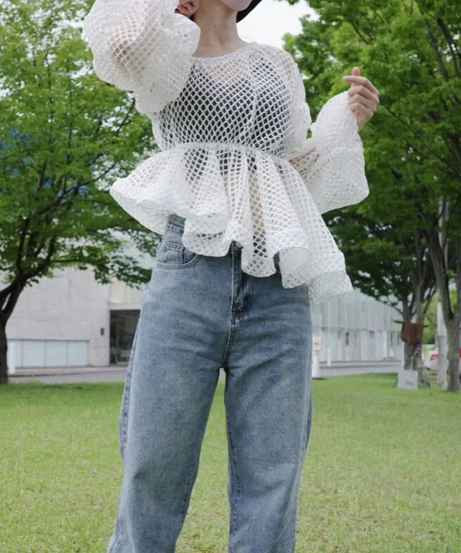 62b7de8f2bf9015583474b53