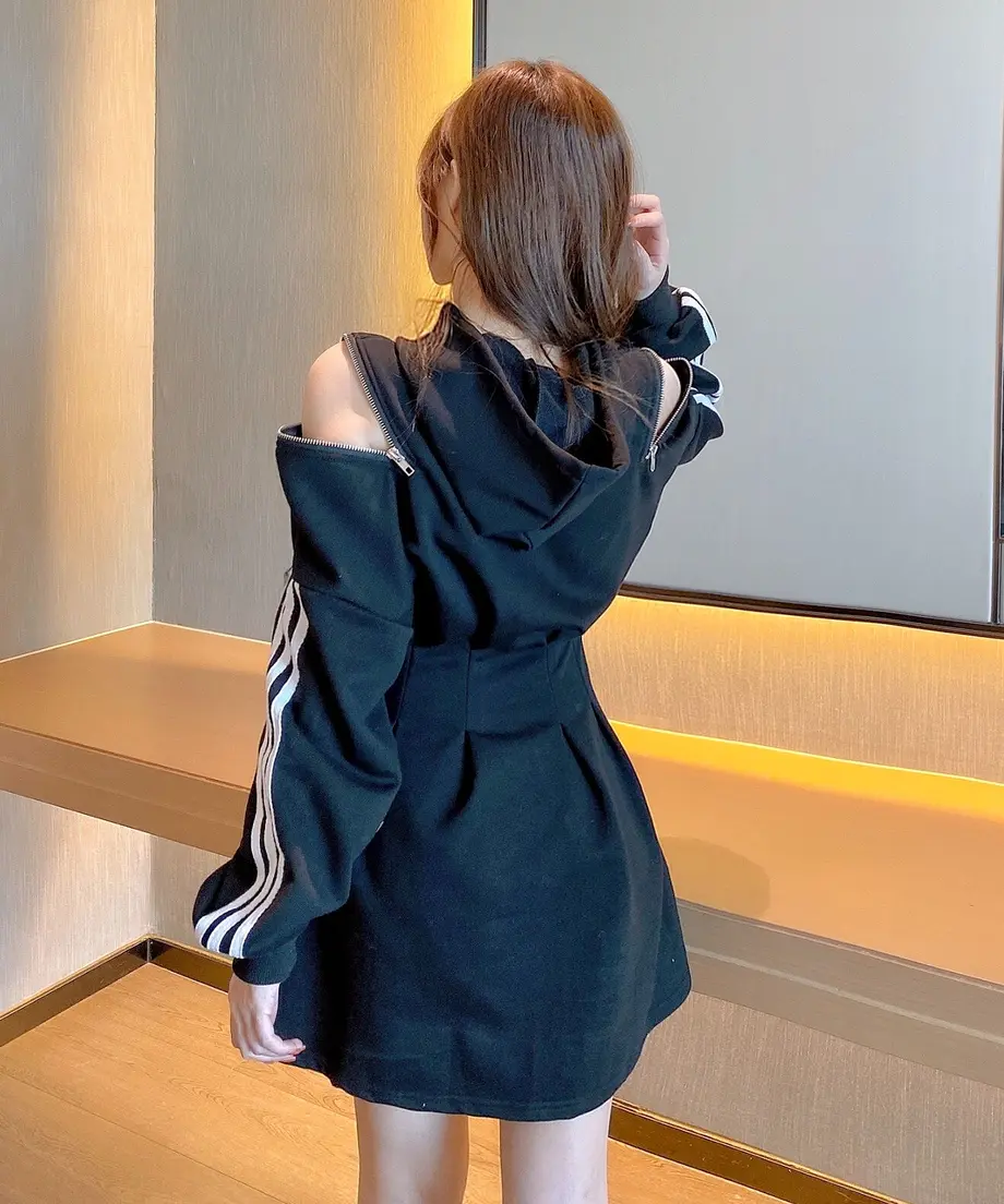 6027018c4f443015ccb1c8af