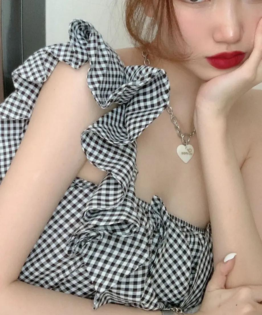 606bdb92935fcc1df01008a8