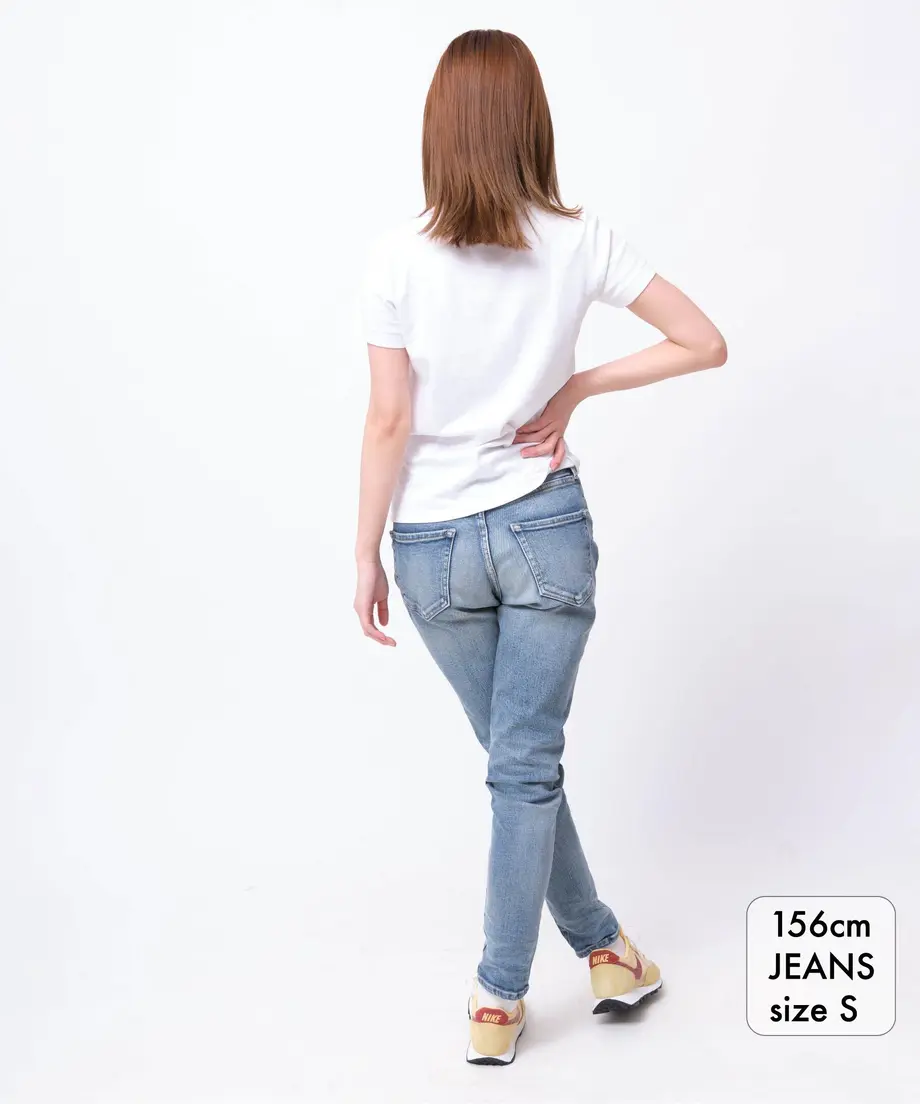 5e27ec62cf327f06cbe34b21