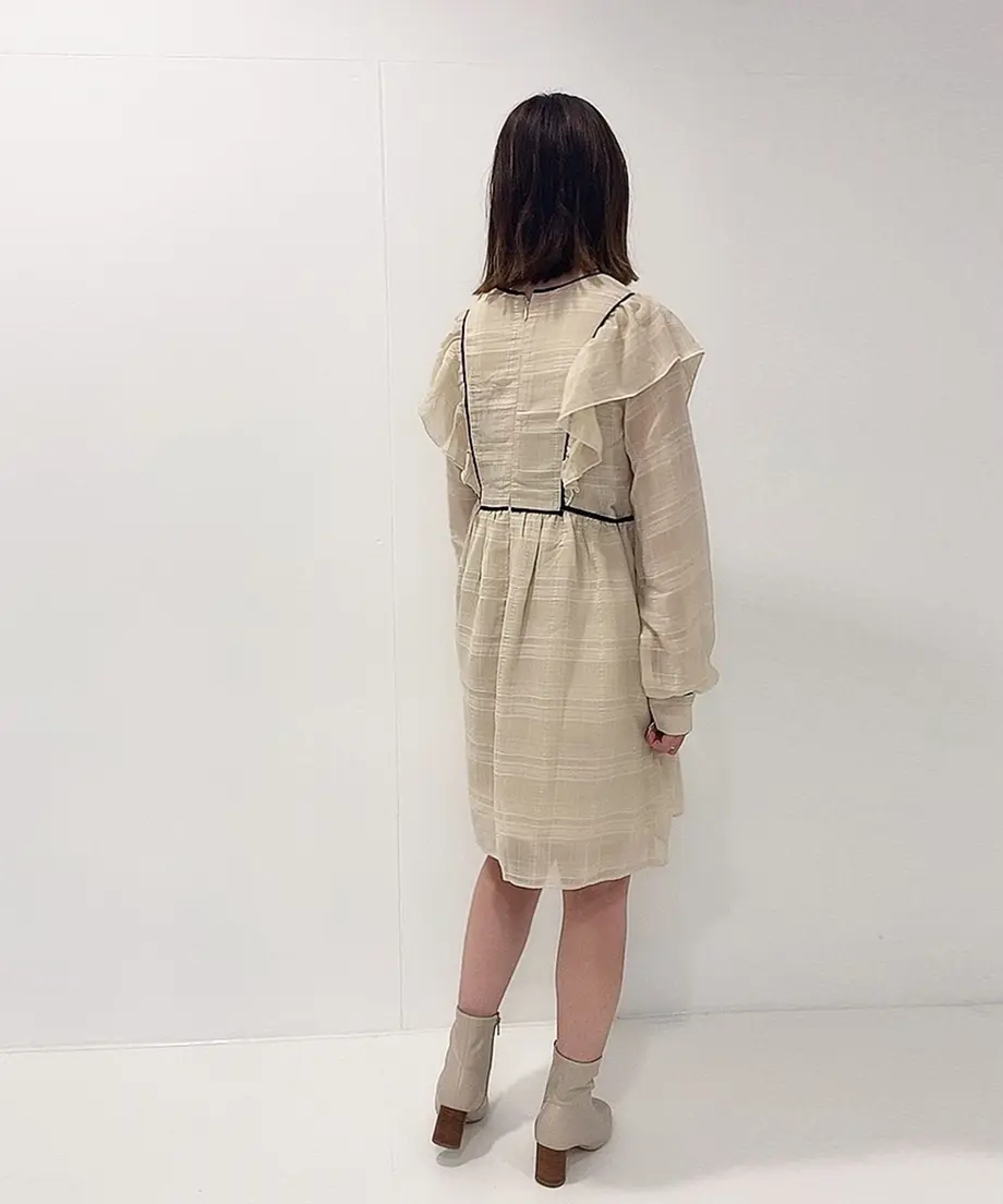 610384d984ca635a59c7ef7e