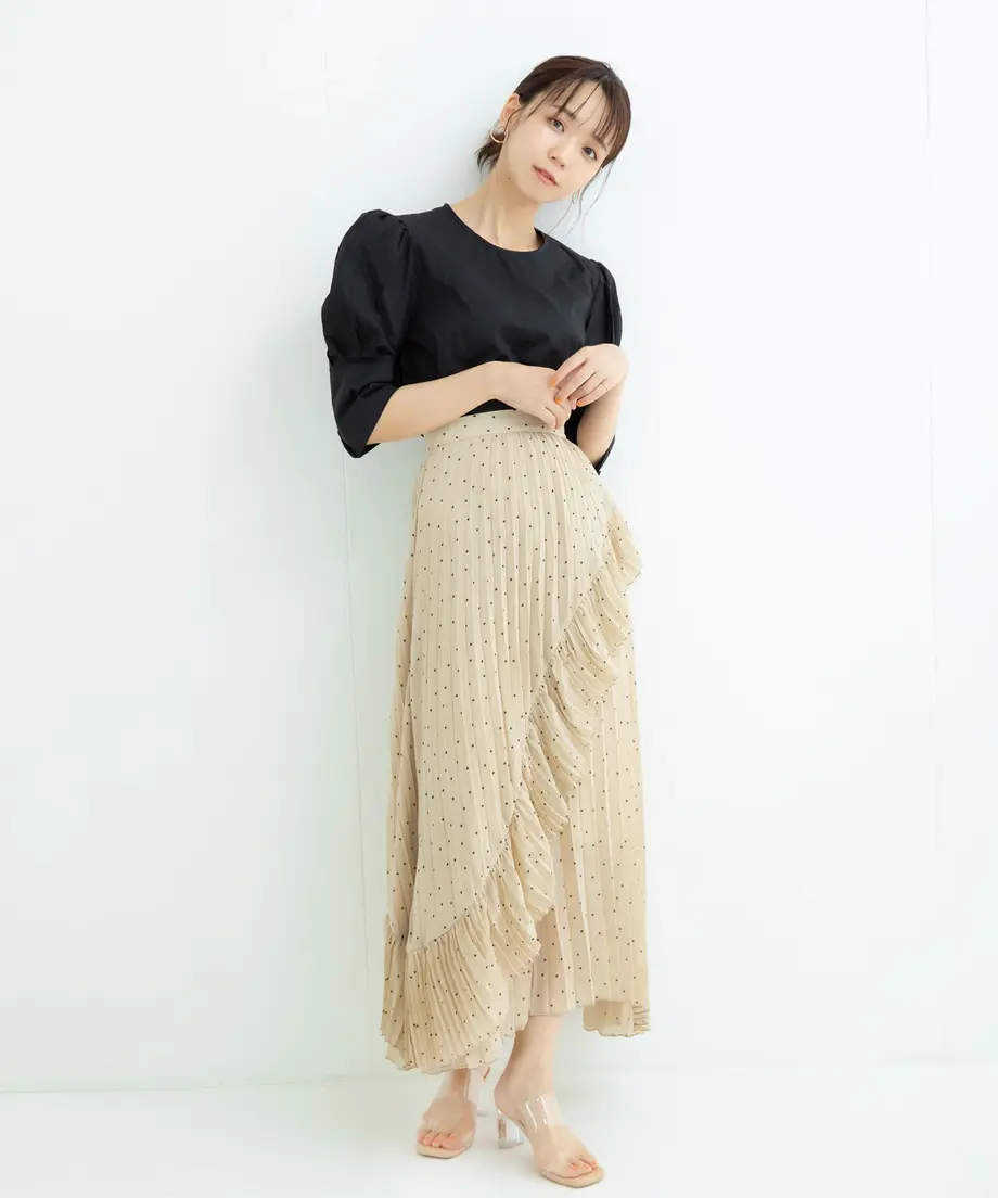 60dbff183c394d503659f8cc