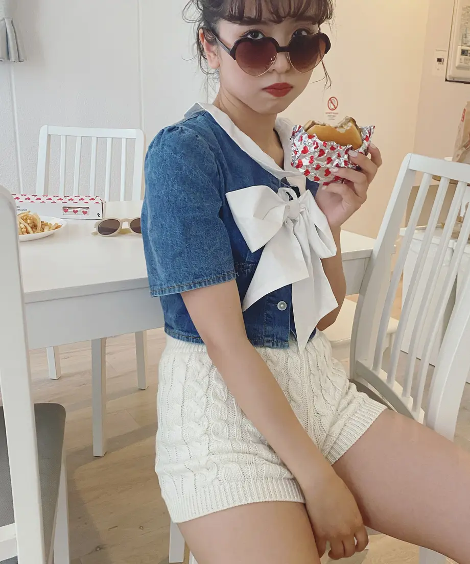 6096254ee70dc42ce2ae8a9a