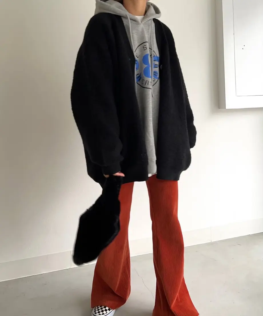 62189661e8592603c01faa9e