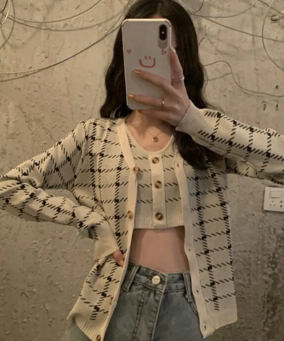 60df15cec3289c1c8cbda8cc