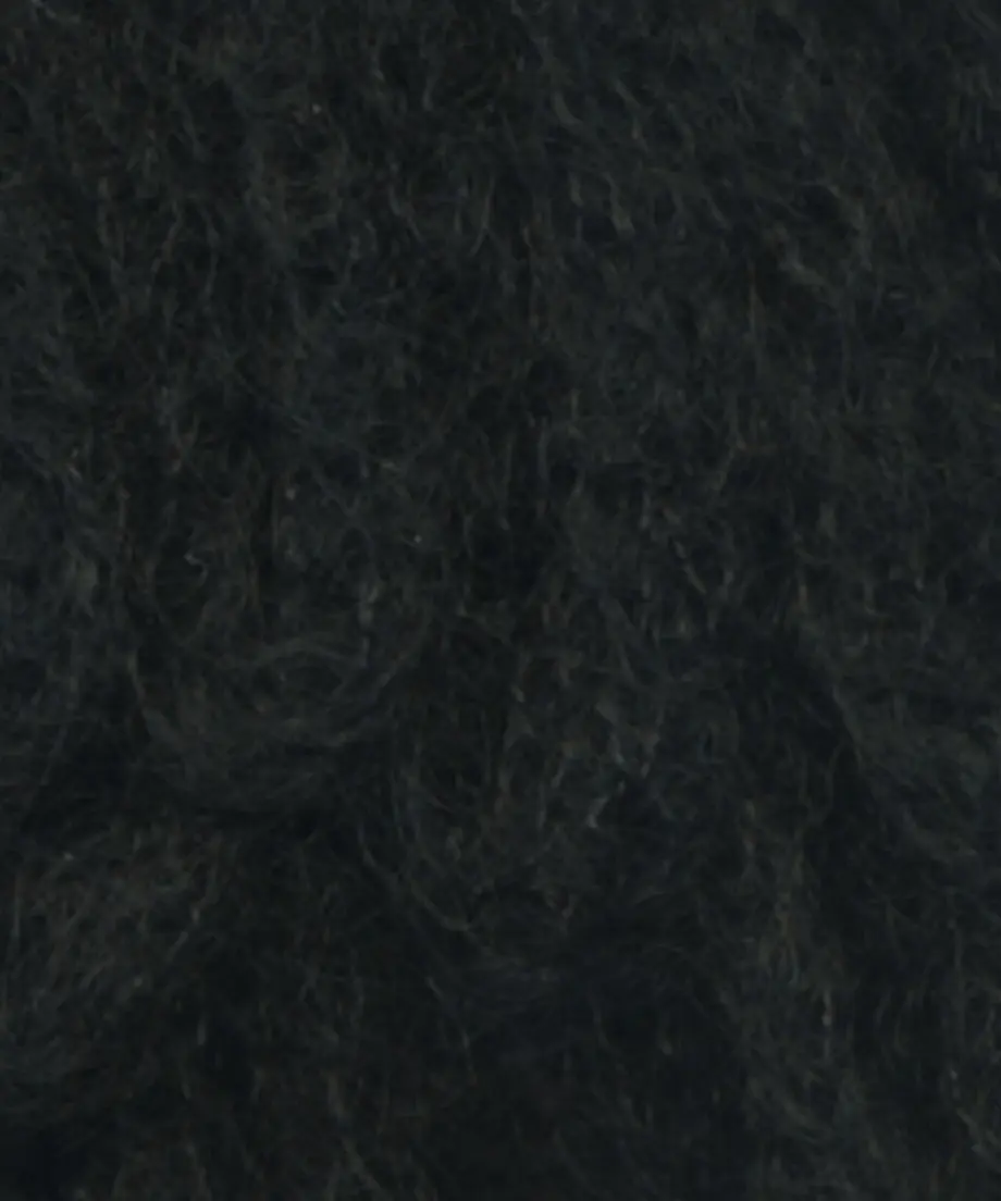 61030b5a56e0f1766de8c2c3
