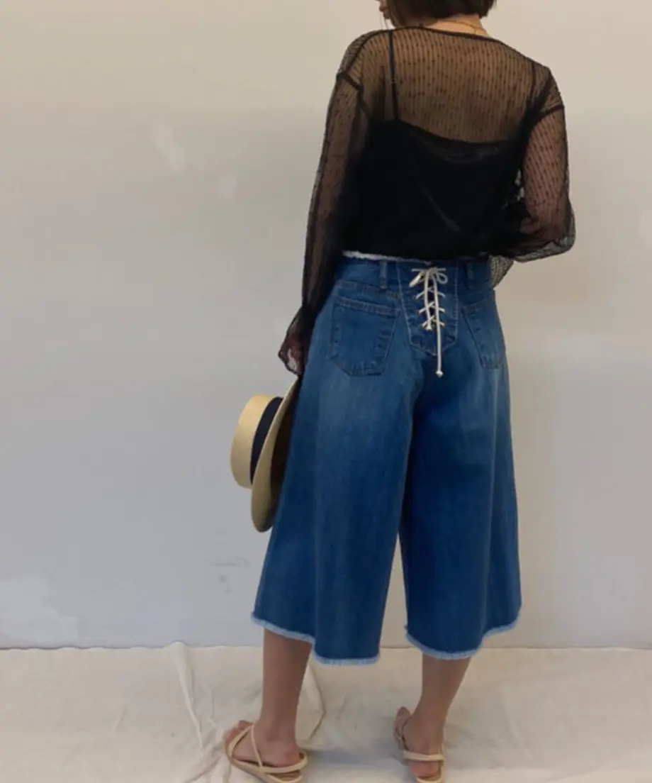 5eb26aee34ef01607f04566d