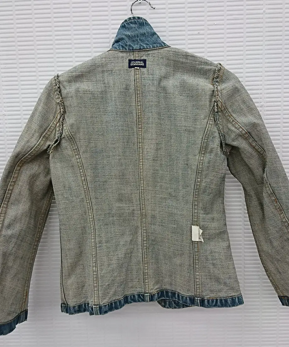 584b43cf9821cc053800d1b9