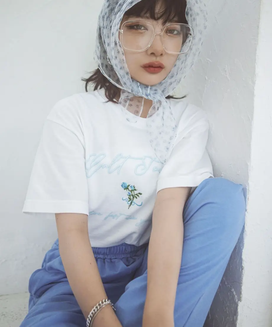 5eddb5e851576216bcb6382a