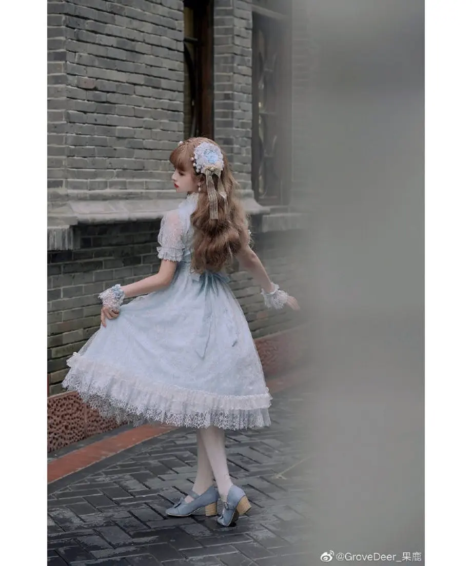 5f323f2ed7e1d8613cc90e20
