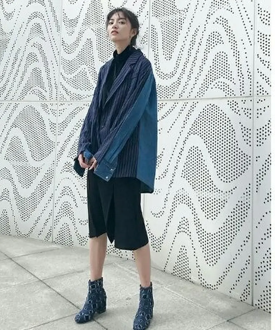 5d42b2f54c80644a1c19090b