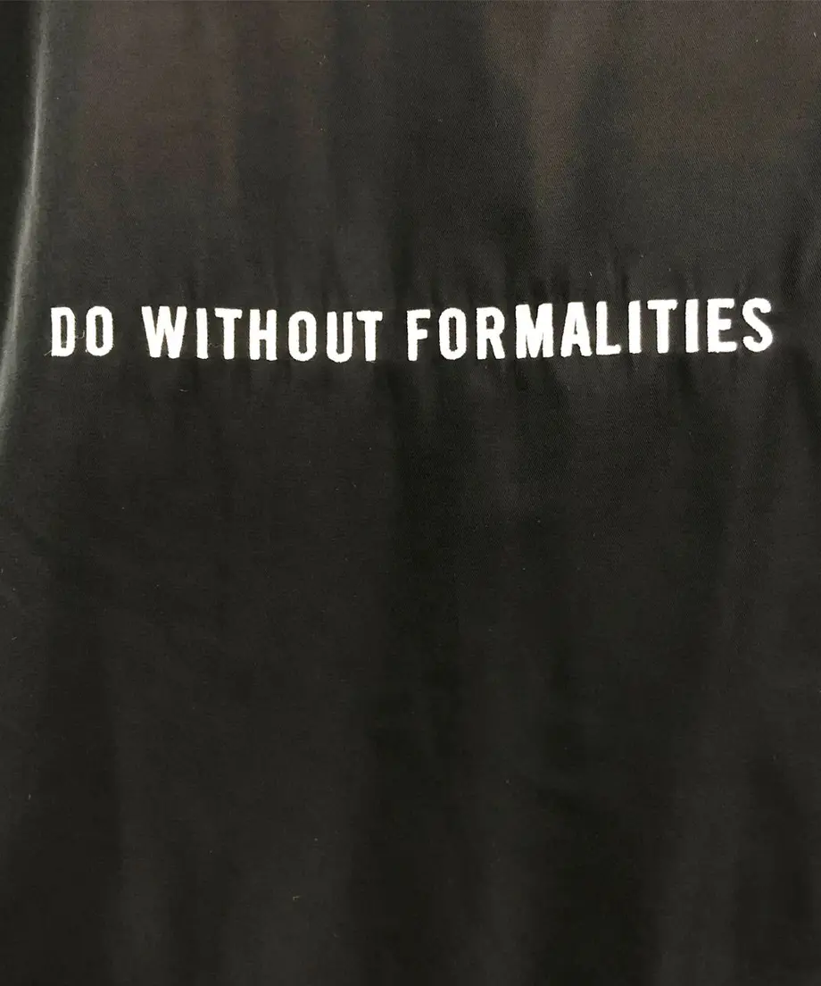 5f51eb1f8b9c623381df683b