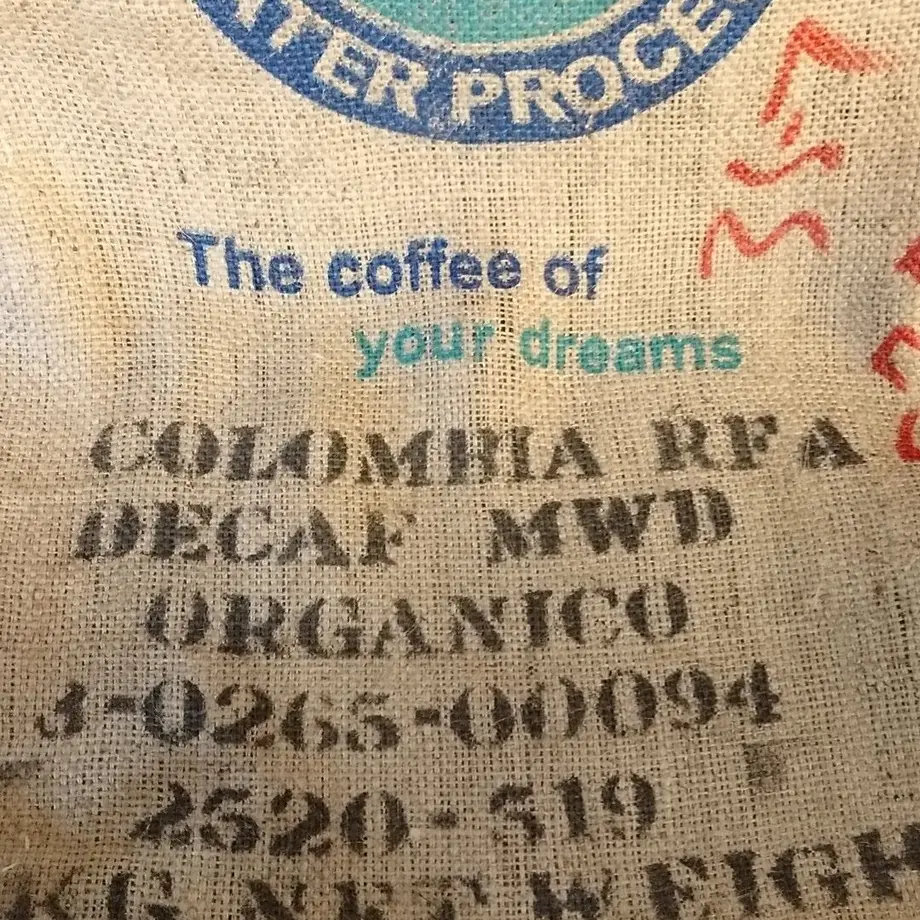 5f767ceb93f61974d9aafec6