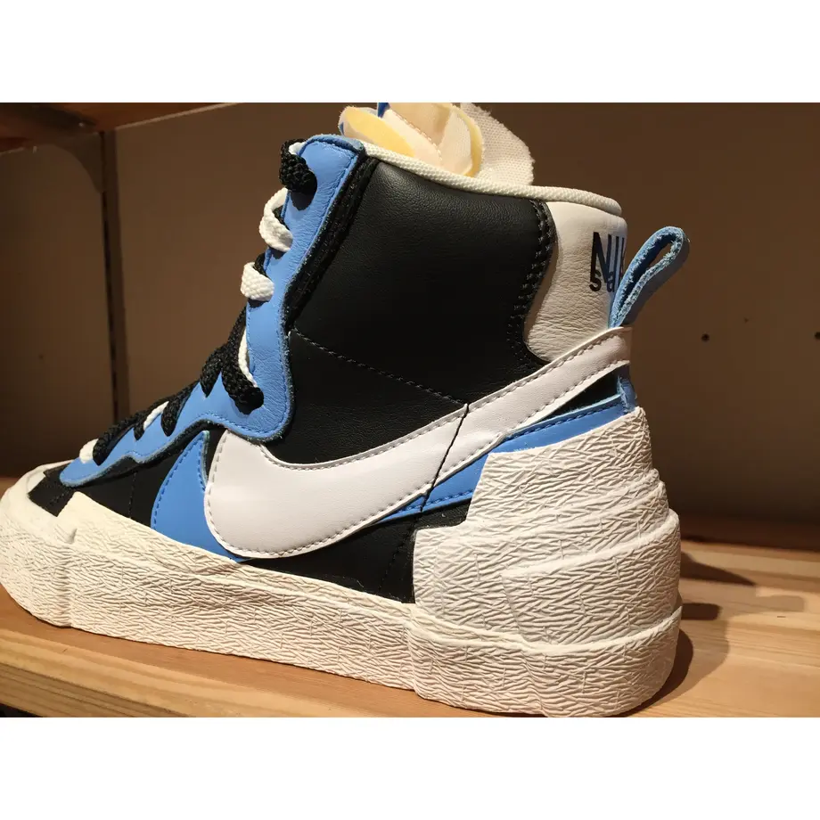 5d53bcc38e691975feeecab8