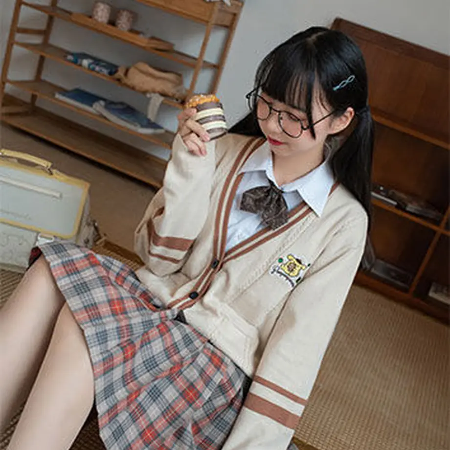 617d08a77d5d81050870eeb1