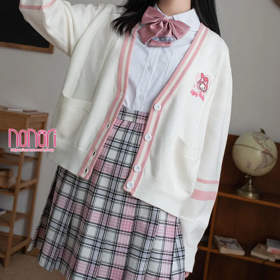 617d08a77d5d81050870eeb1