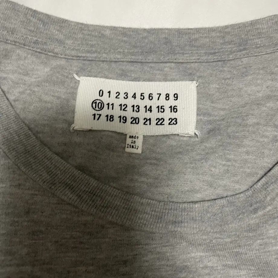 63971fa4d8893709ab943251