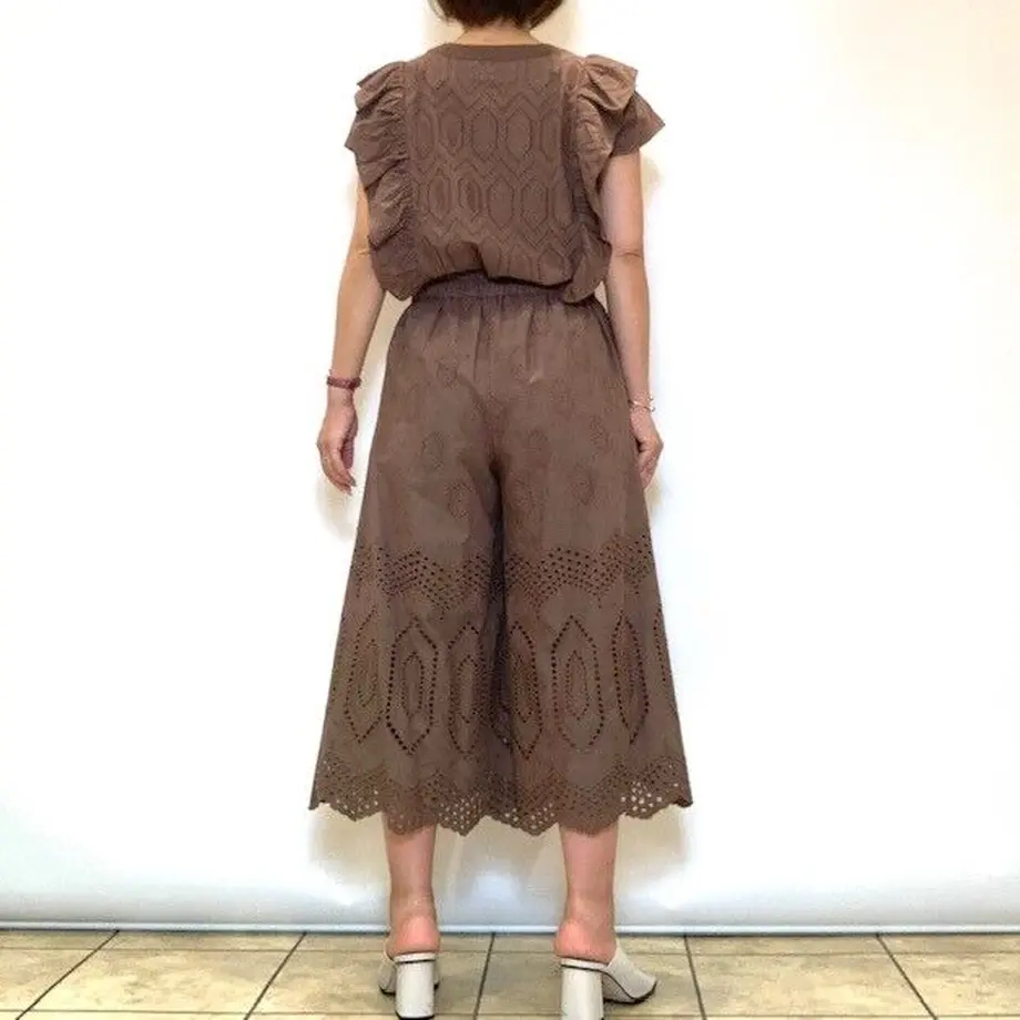 60e9750a228d2602dee4e242