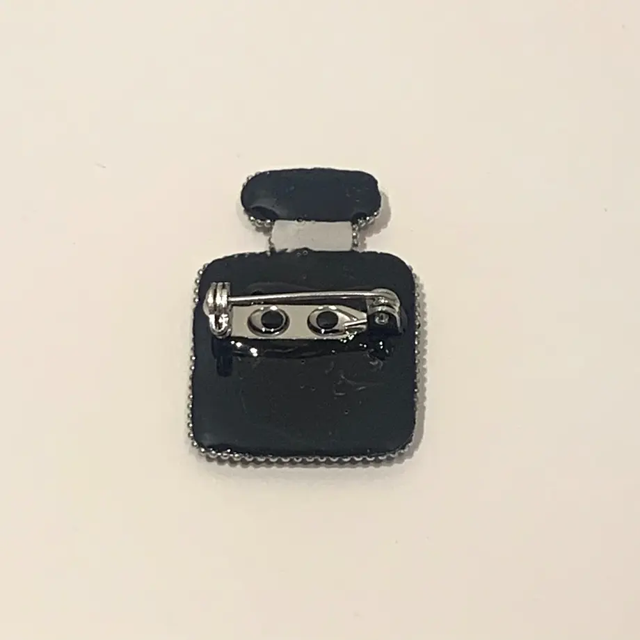 6198860f570f6755ff00b4e3