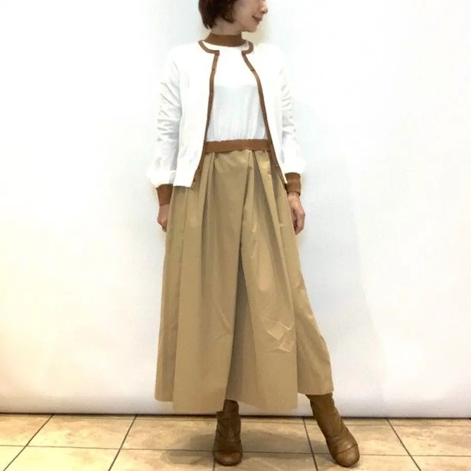 5e049af40cc8de56ad51533c