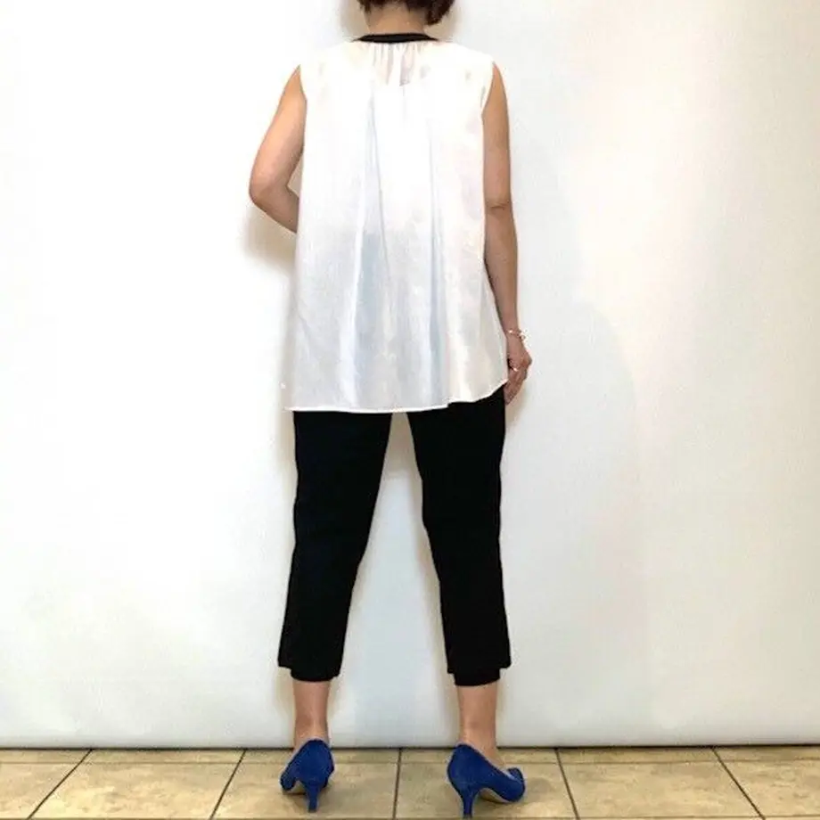 60b4b70650a48a3ea334ce39