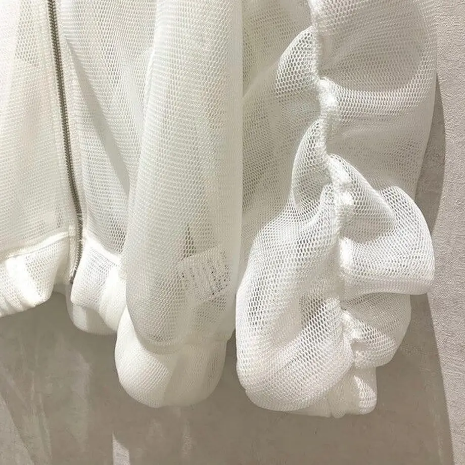 60c1ecef933e9b555fa72b03