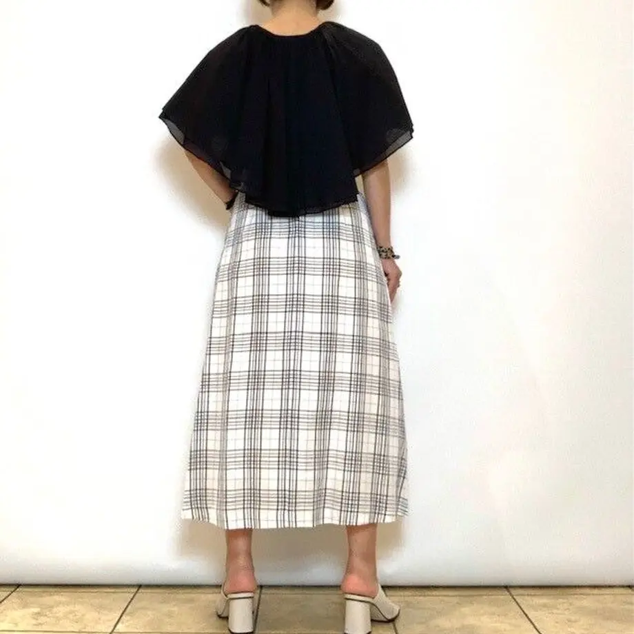 60b87c041c69926047e47720