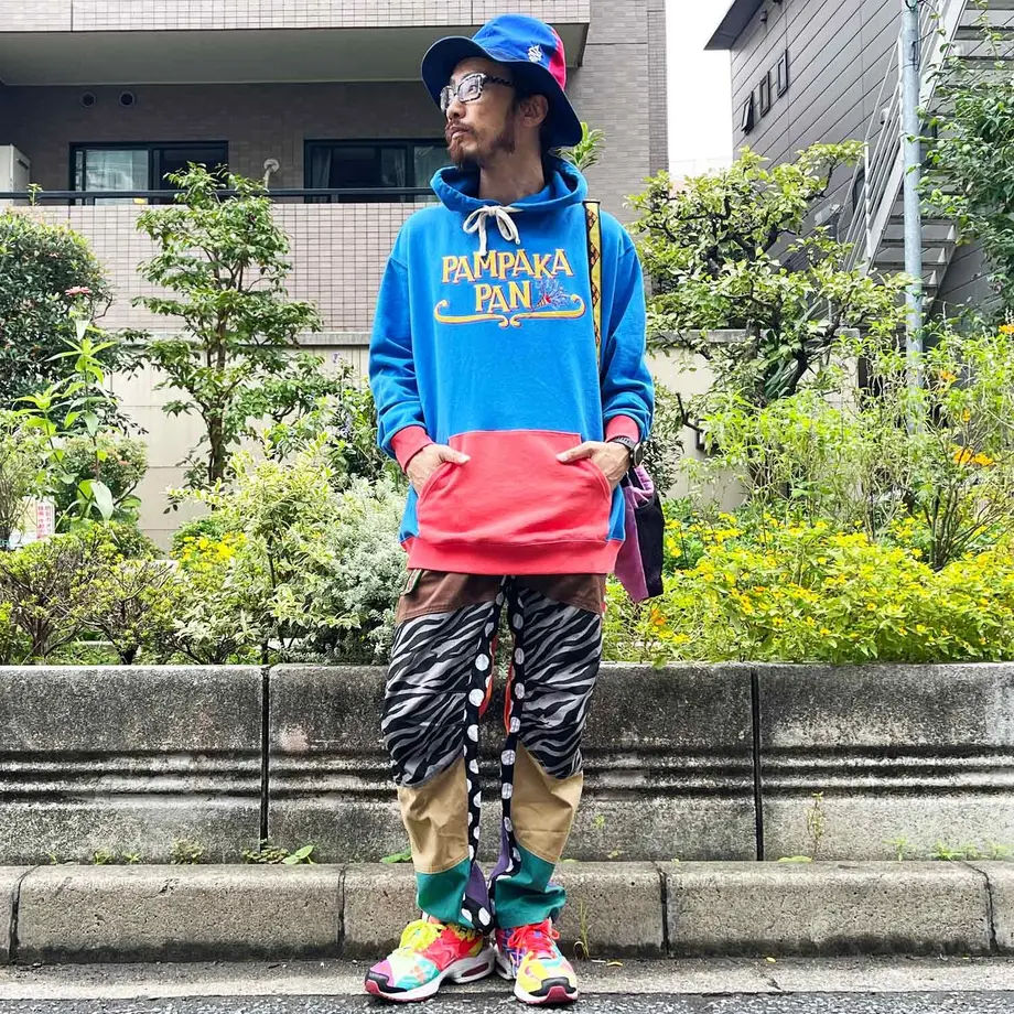 6354df6dc15c5a1c3e2afd51