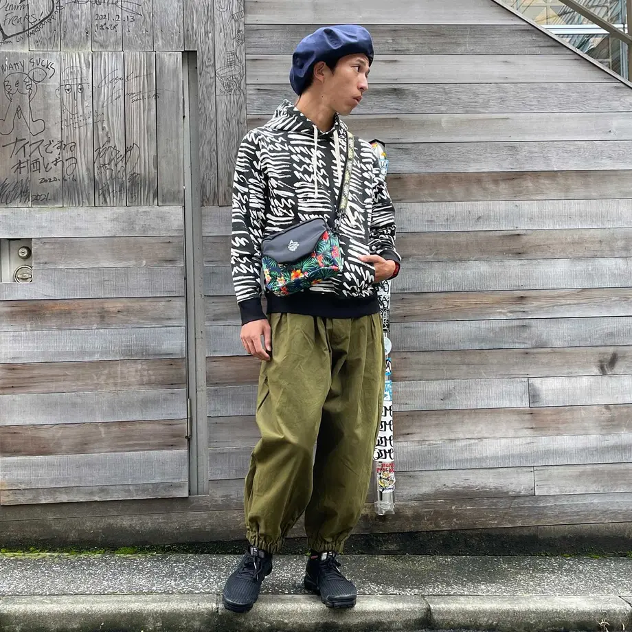 5f718ff6fbe5b5330c7b9682