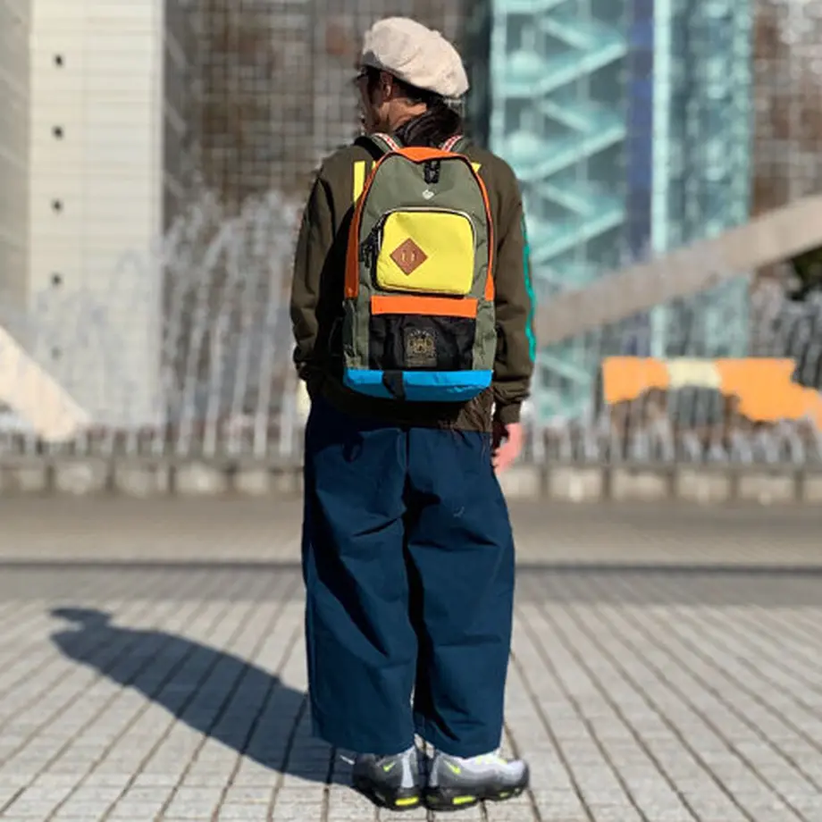 600a21dec19c451b9082b27c