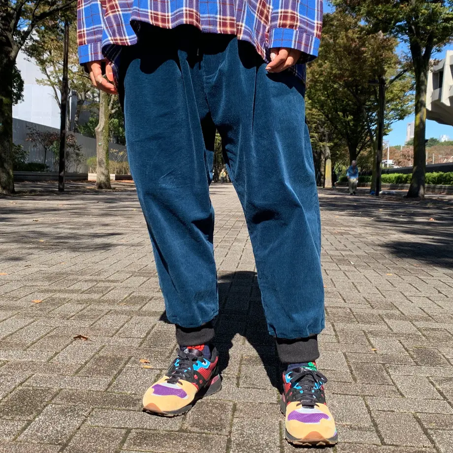 6146afb8acbcb003a27c6d74