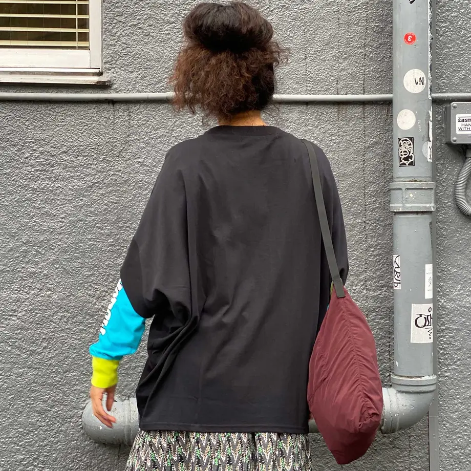 6131b999306ad318e0d902f3